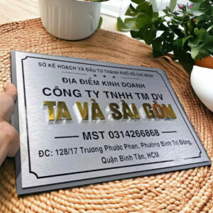 Biển công ty inox chữ nổi