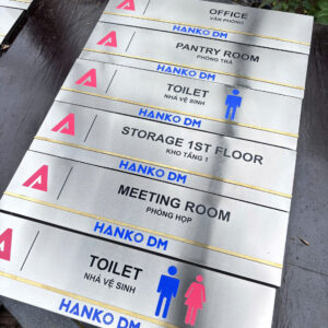 Biển phòng inox in UV Biển phòng inox in UV