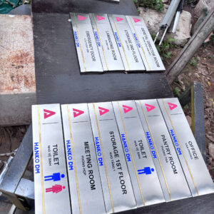 Biển phòng inox in UV Biển phòng inox in UV